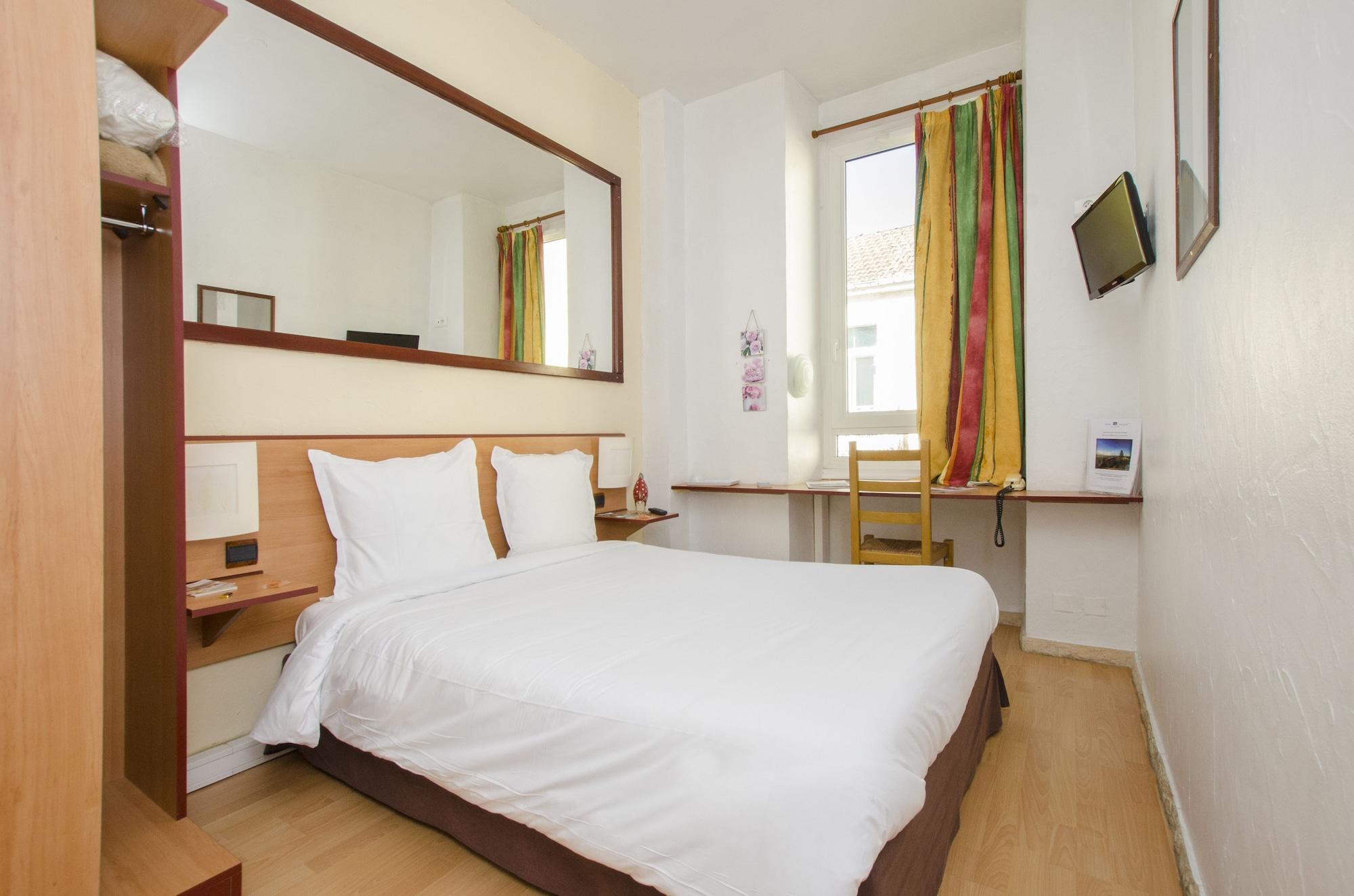 Hotel Bosquet Pau Centre - Self Check In Budget Hotel Exterior foto