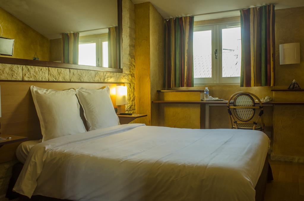 Hotel Bosquet Pau Centre - Self Check In Budget Hotel Zimmer foto