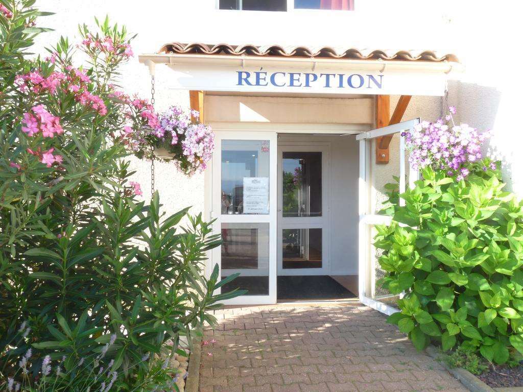 Hotel Bosquet Pau Centre - Self Check In Budget Hotel Exterior foto